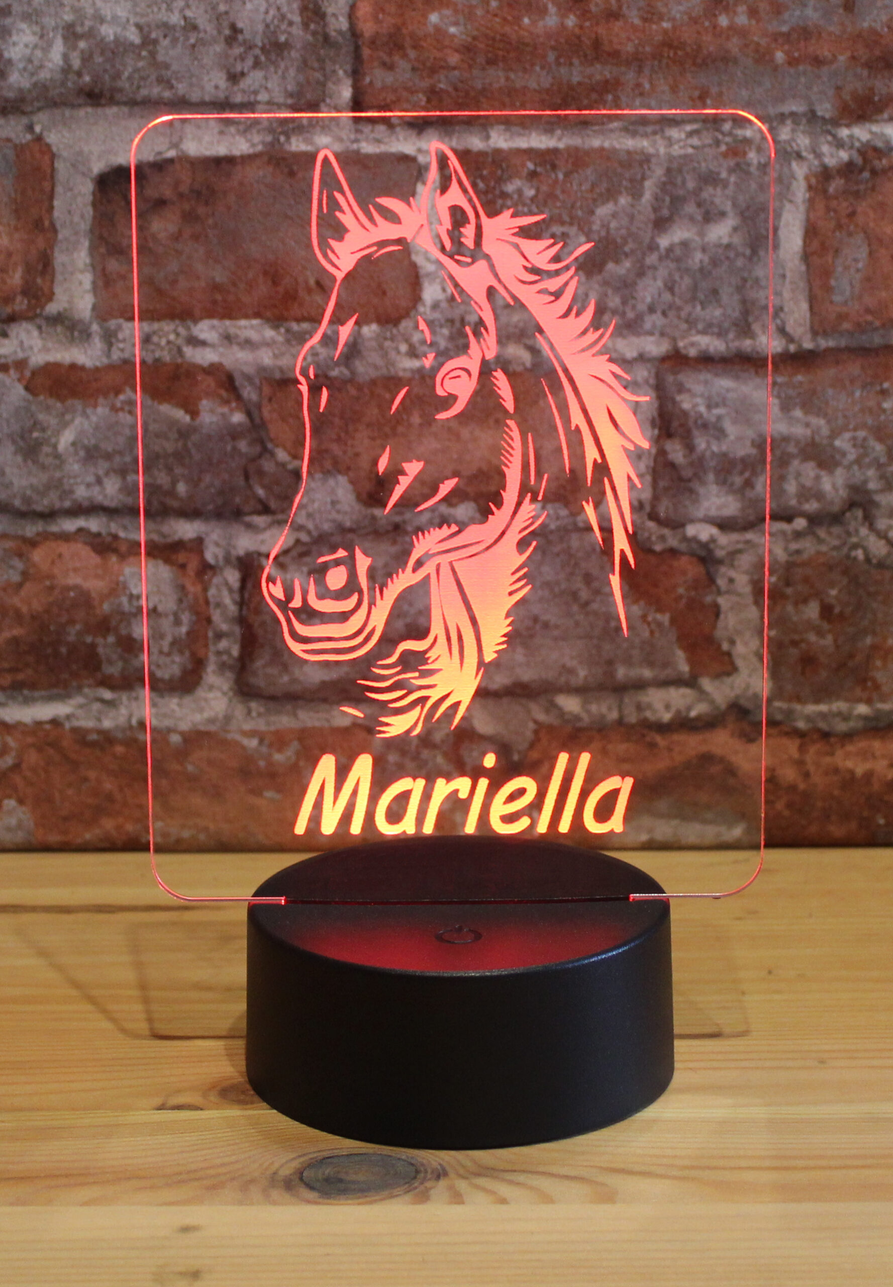 Personalisiertes RGB-LED Nachtlicht - Pferdekopf Motiv mit Wunschname, Pferdeliebhaber, individuelles Geschenk, Acrylglas