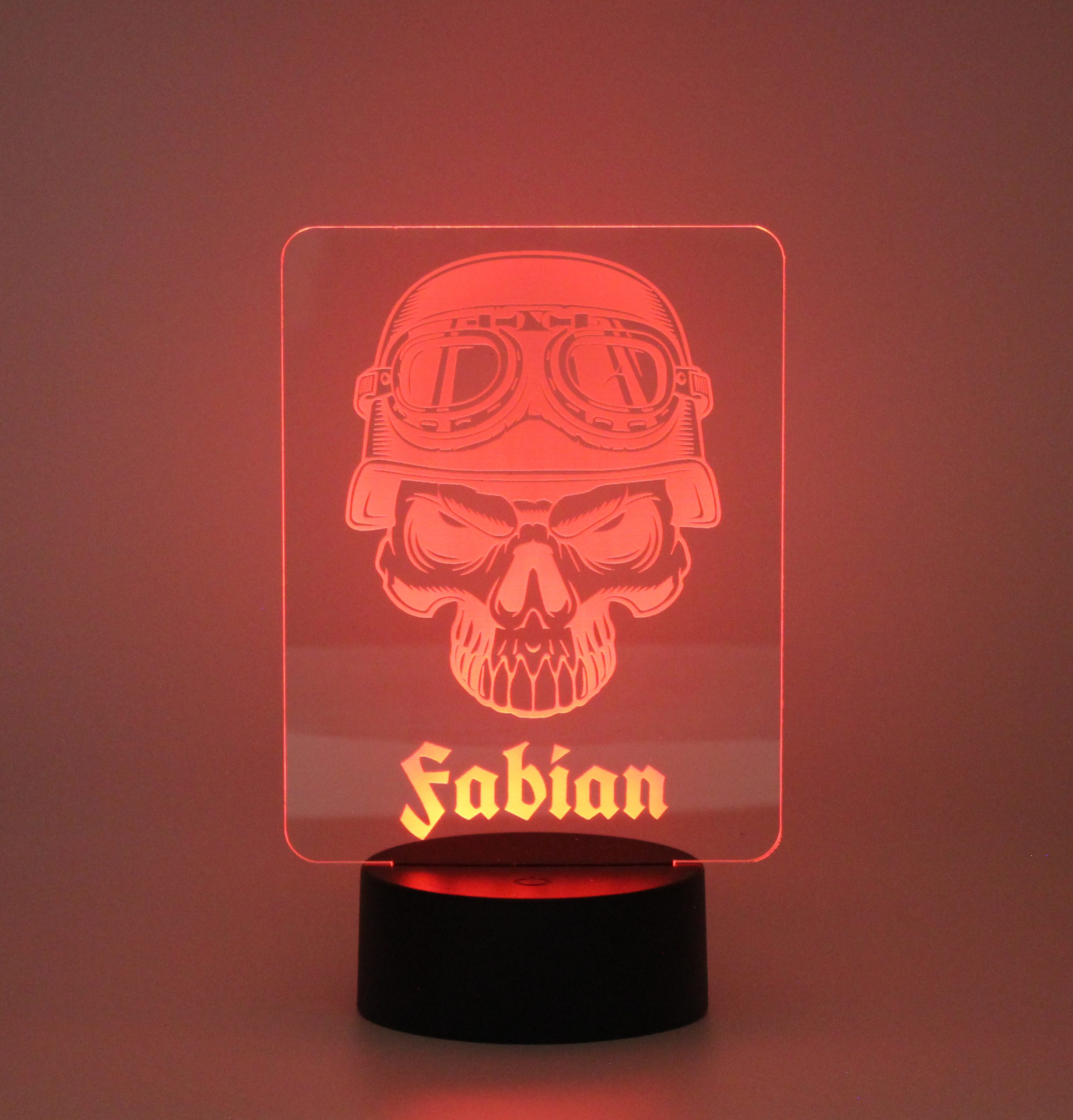 Personalisiertes RGB-LED Nachtlicht - Biker Totenkopf mit Wunschname, individuelles Geschenk, Acrylglas